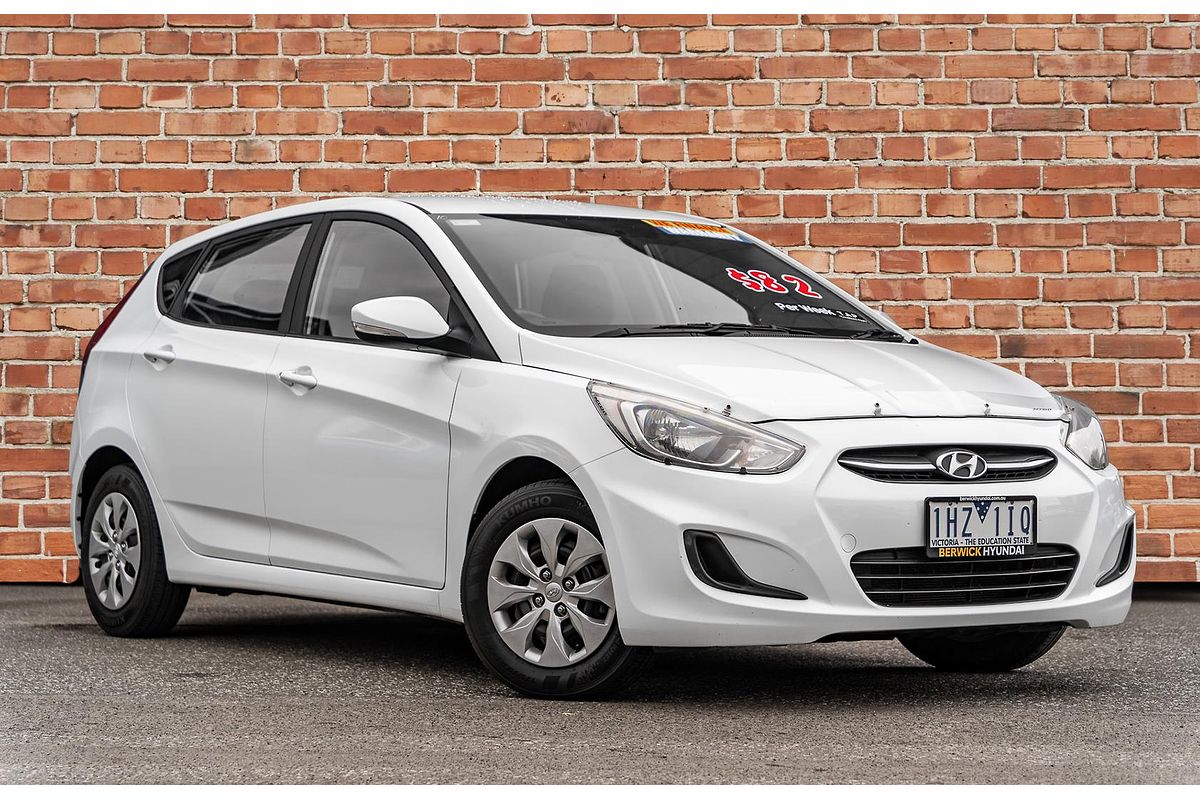 2016 Hyundai Accent Active RB4