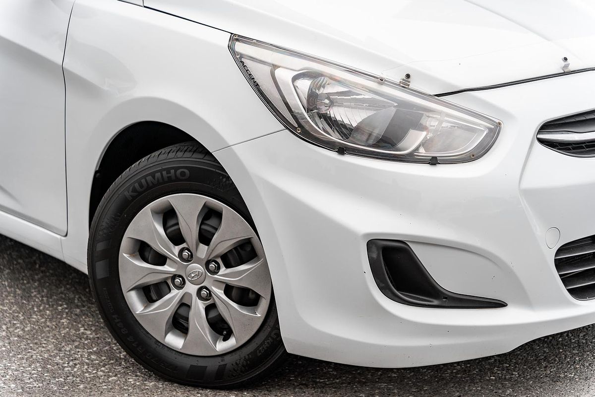 2016 Hyundai Accent Active RB4