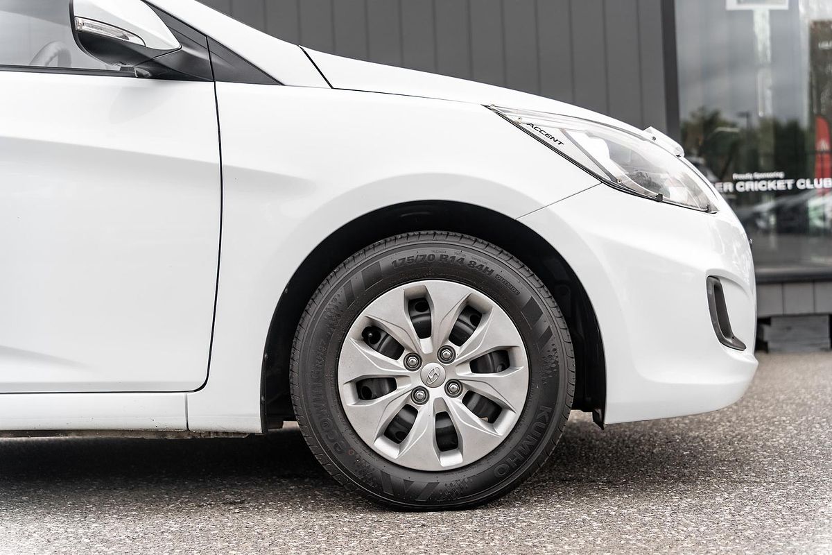 2016 Hyundai Accent Active RB4