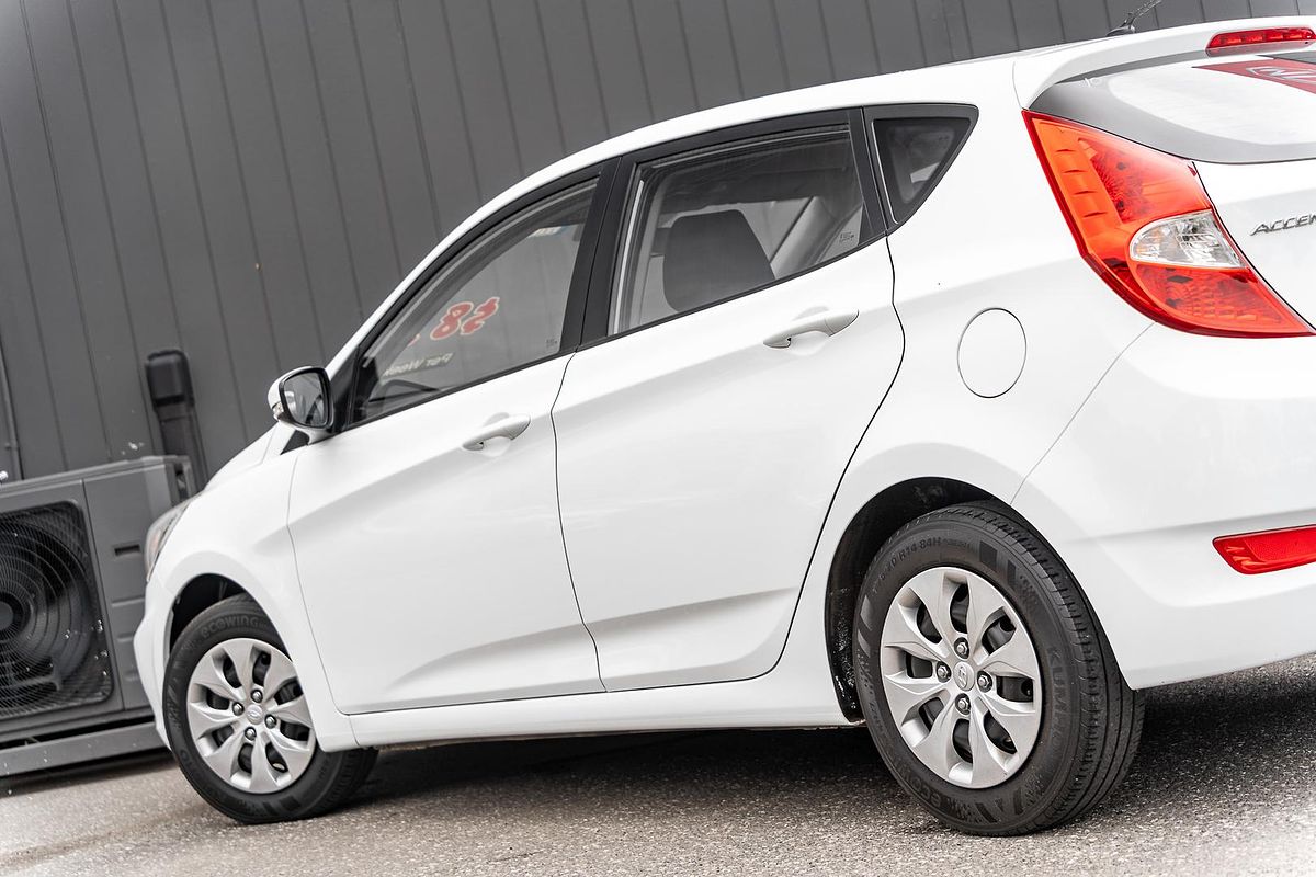 2016 Hyundai Accent Active RB4