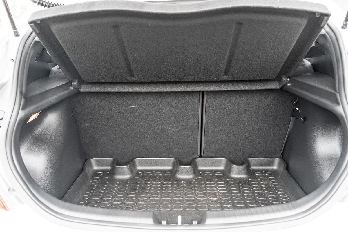 2016 Hyundai Accent Active RB4