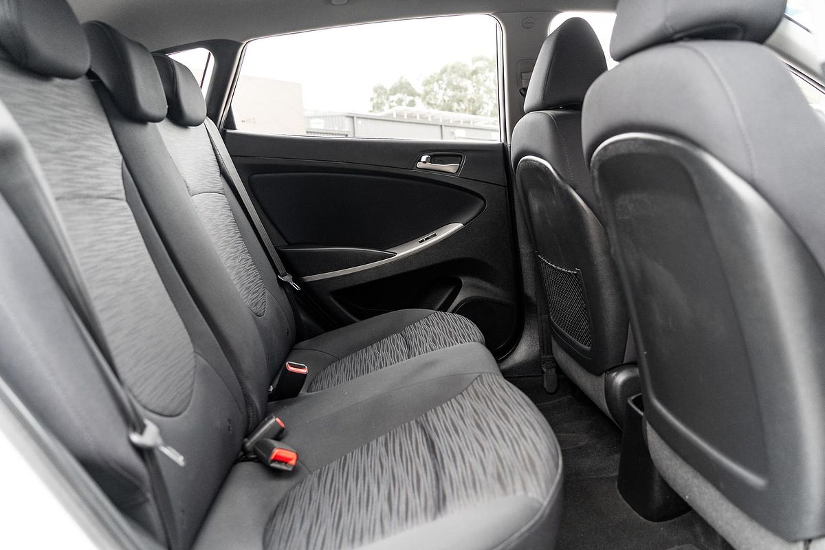 2016 Hyundai Accent Active RB4