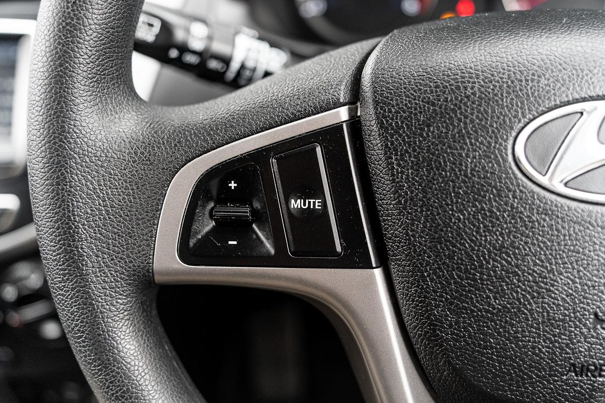 2016 Hyundai Accent Active RB4