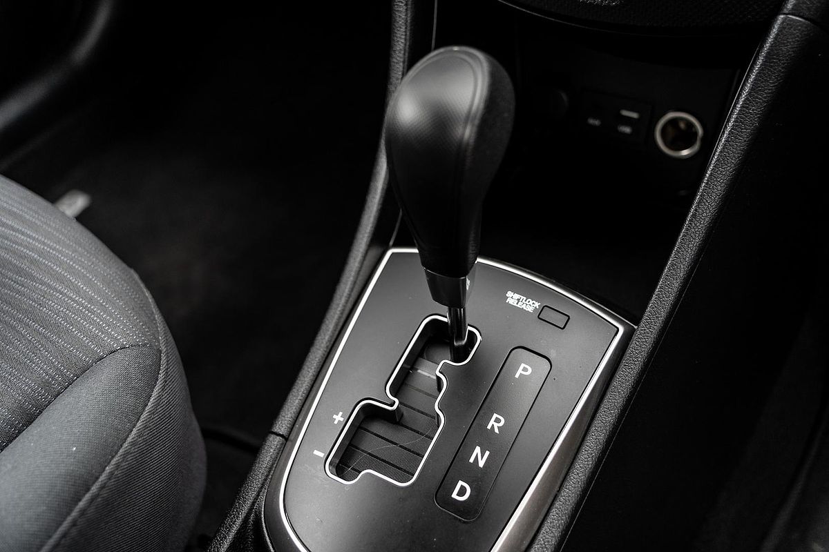 2016 Hyundai Accent Active RB4