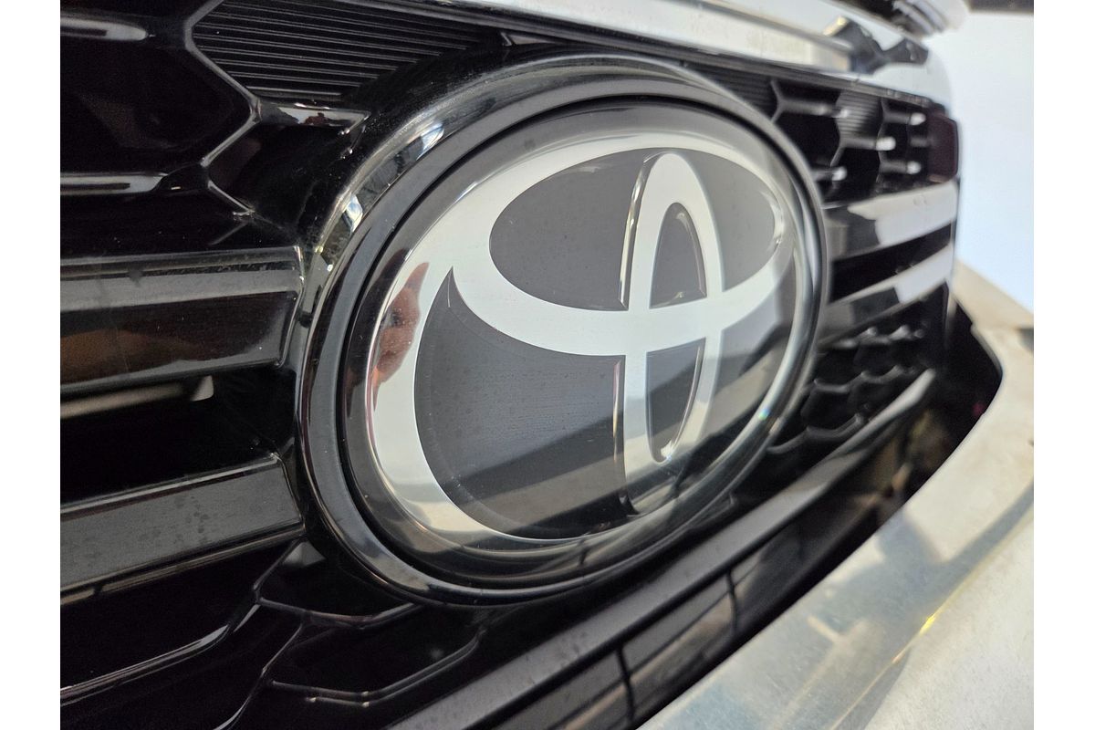 2020 Toyota Hilux SR5 GUN126R 4X4