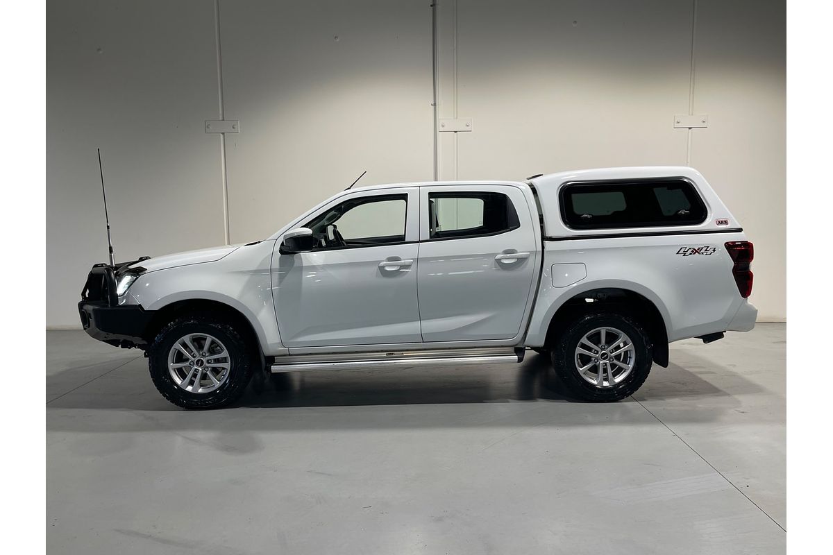 2021 Isuzu D-MAX LS-M  4X4