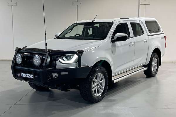 2021 Isuzu D-MAX LS-M  4X4