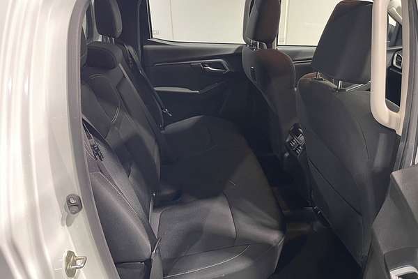 2021 Isuzu D-MAX LS-M  4X4