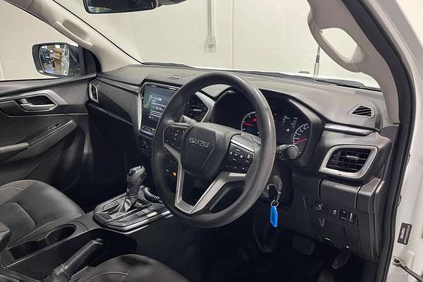 2021 Isuzu D-MAX LS-M  4X4