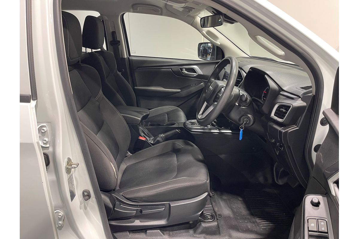2021 Isuzu D-MAX LS-M  4X4