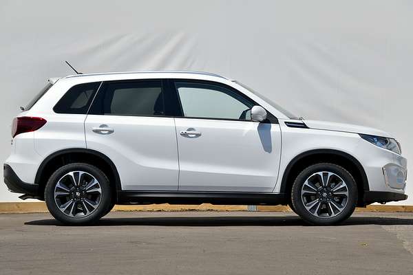 2025 Suzuki Vitara Turbo LY Series II