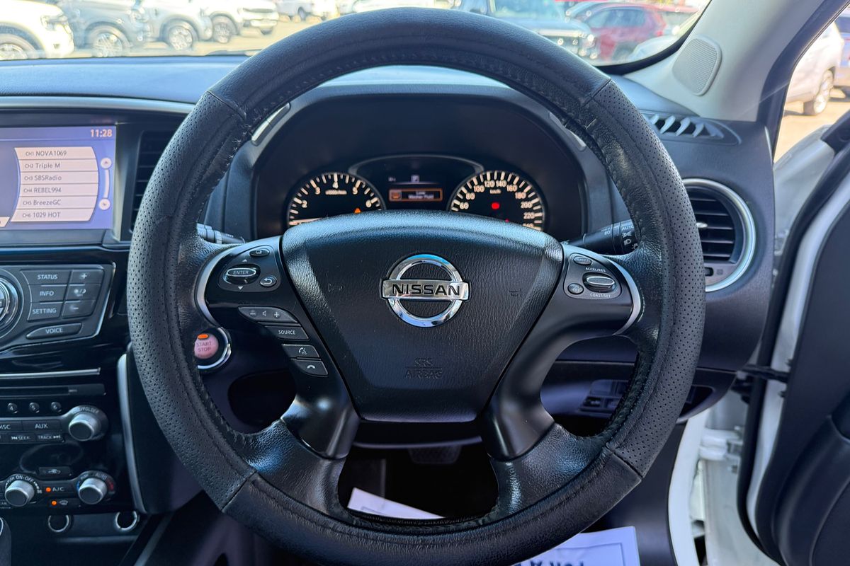 2016 Nissan Pathfinder ST-L R52