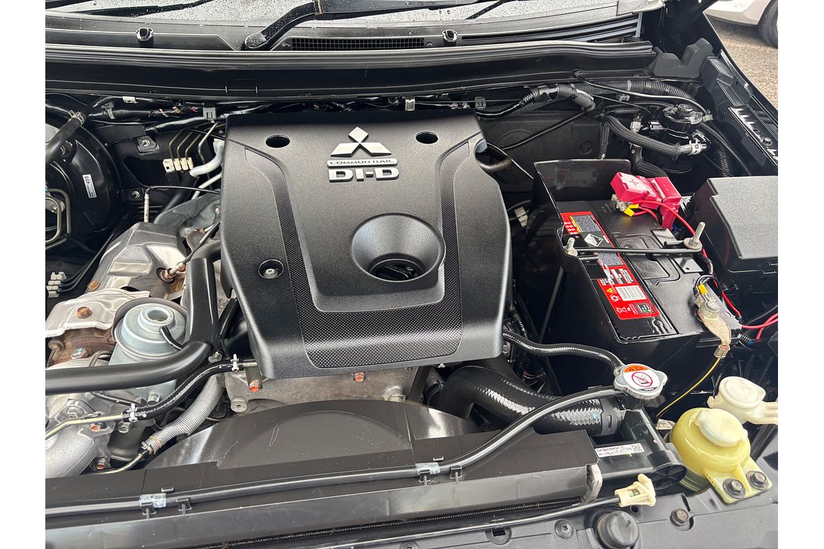 2015 Mitsubishi Triton Exceed MQ 4X4