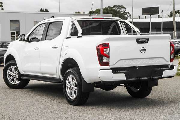2024 Nissan Navara ST D23 4X4