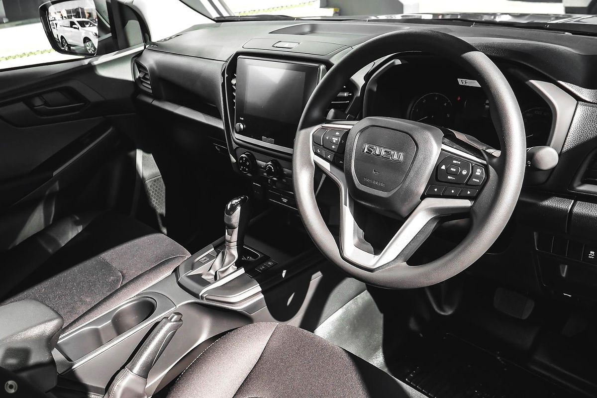 2024 Isuzu D-MAX SX 4X4