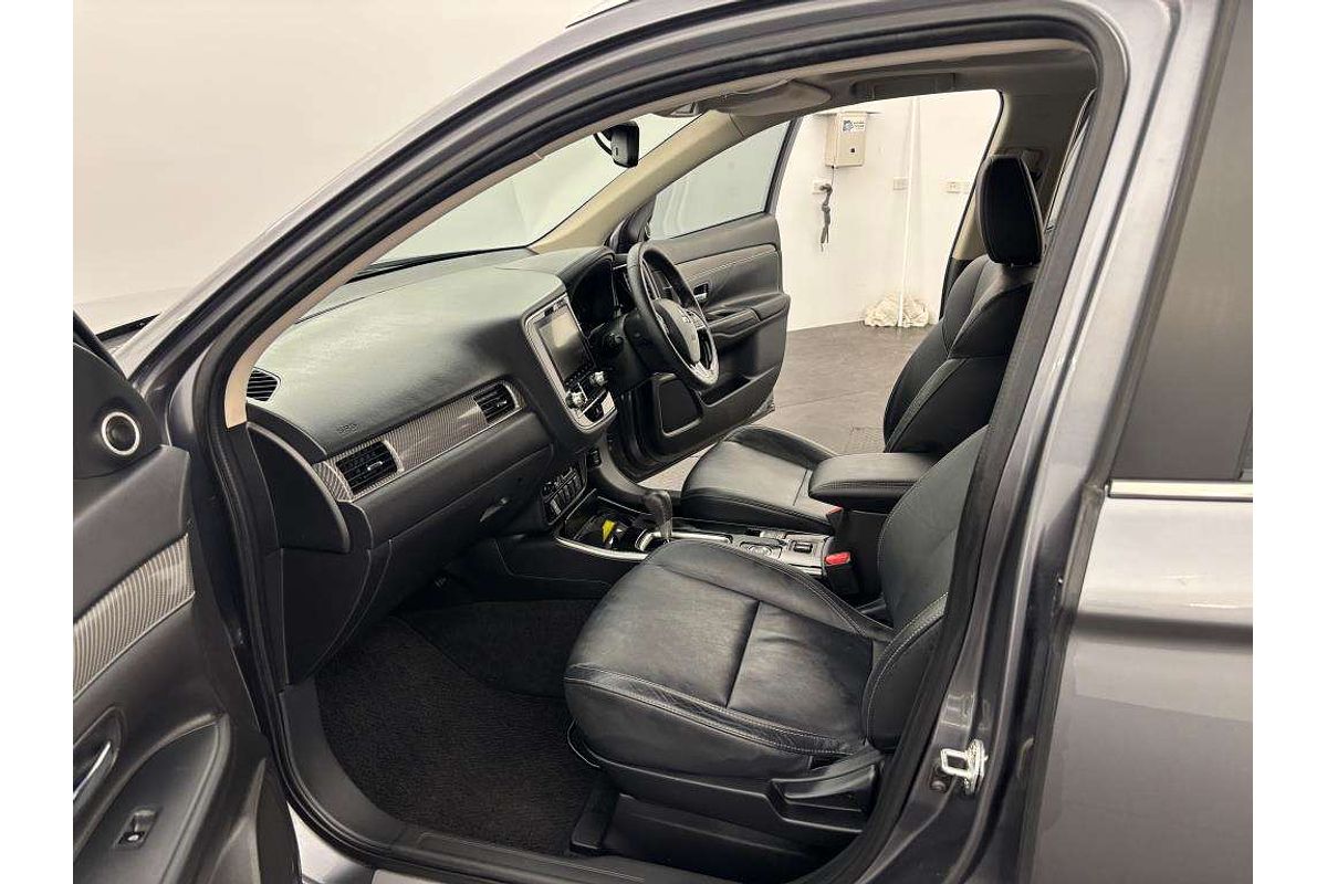 2019 Mitsubishi Outlander Exceed ZL