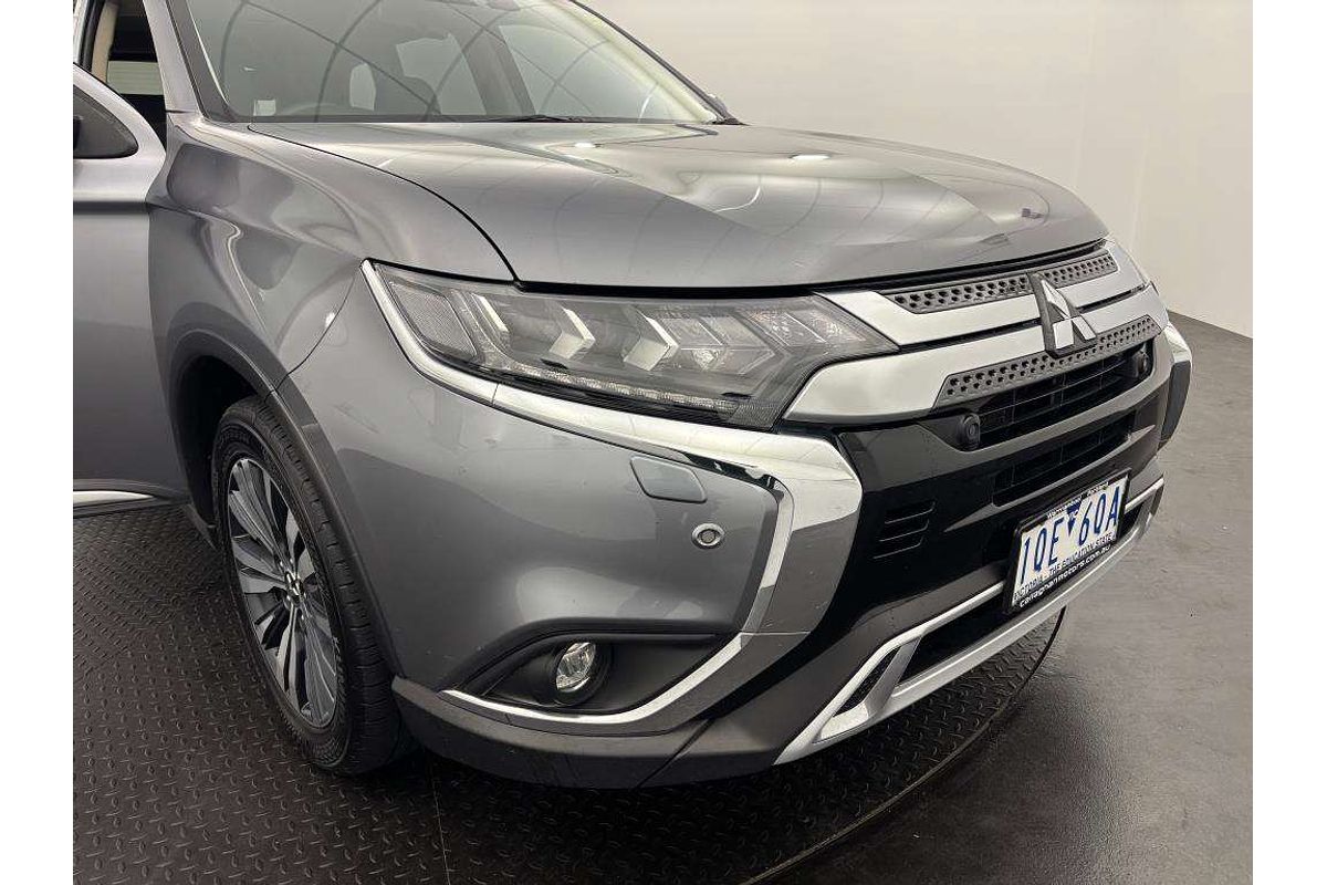 2019 Mitsubishi Outlander Exceed ZL