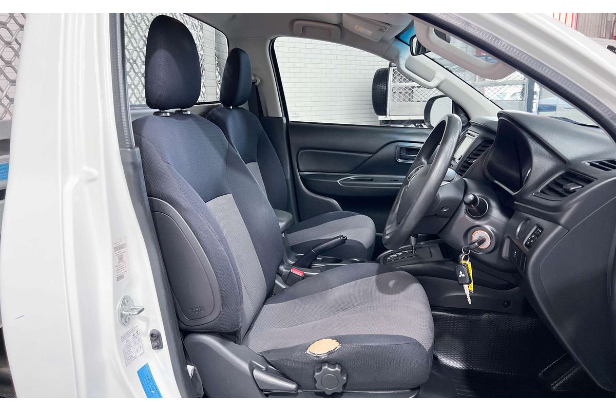 2019 Nissan Navara N-TREK Warrior D23 Series 4 4X4