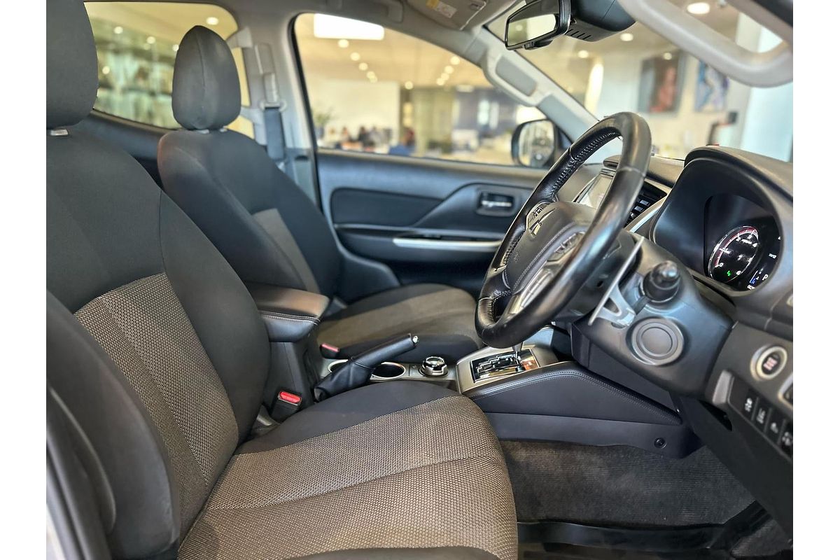 2021 Mitsubishi Triton GLS MR 4X4