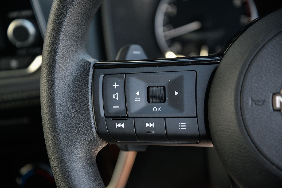 2023 Nissan X-TRAIL ST T33
