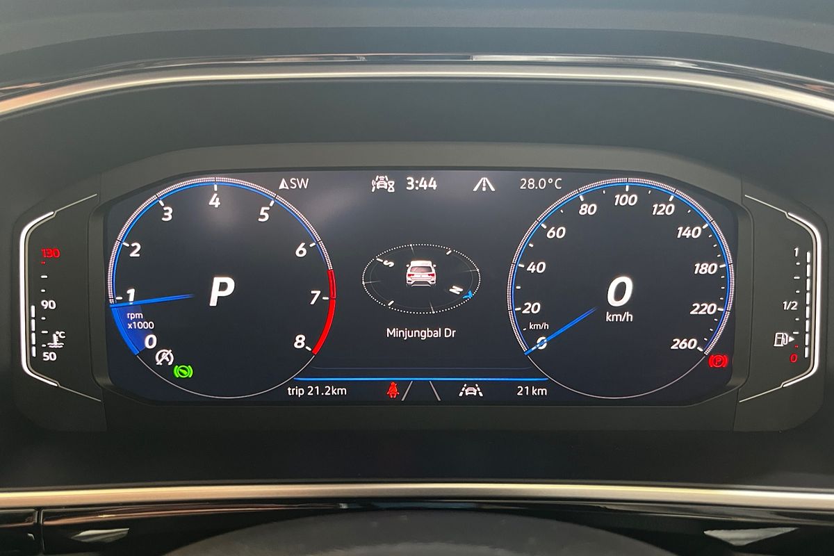 2024 Volkswagen T-Roc 140TSI R-Line D11