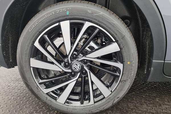 2025 MG ZS Essence ZS32