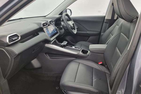 2025 MG ZS Essence ZS32