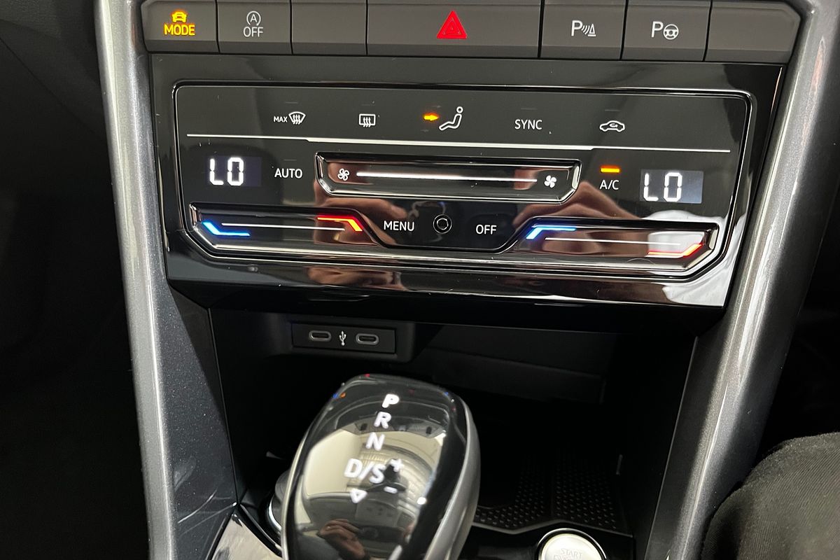 2024 Volkswagen T-Roc 110TSI Style D11