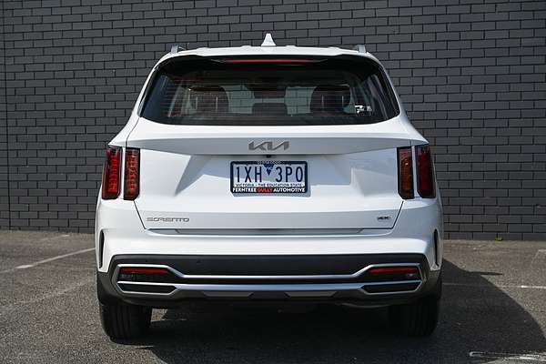 2023 Kia Sorento S MQ4
