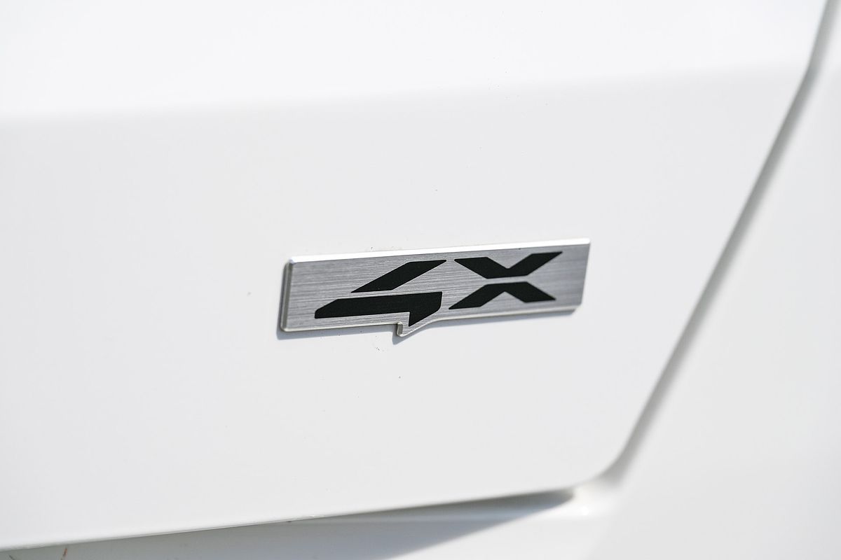 2023 Kia Sorento S MQ4