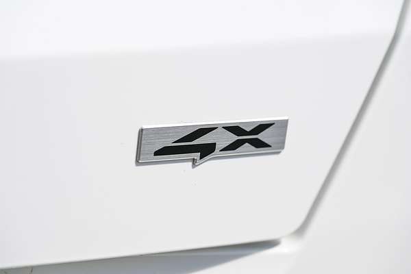 2023 Kia Sorento S MQ4
