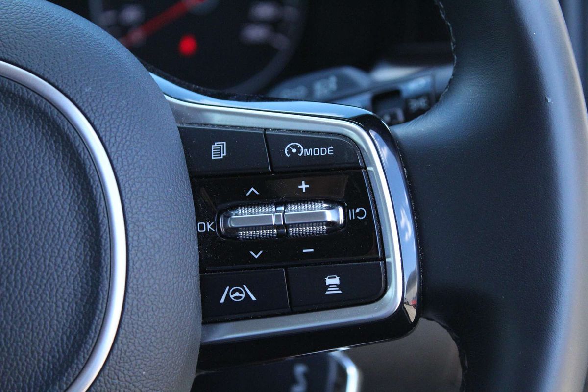 2021 Kia Sorento S MQ4