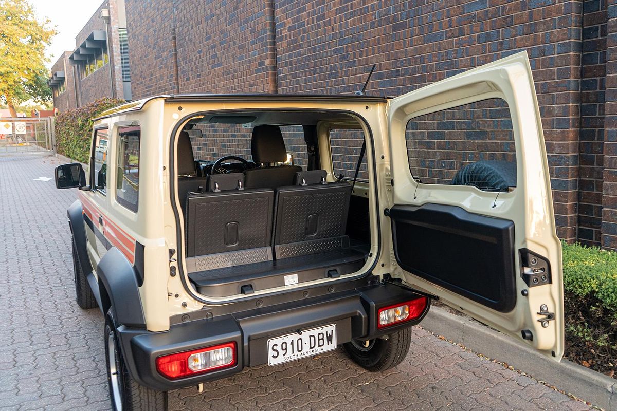 2024 Suzuki Jimny GLX GJ