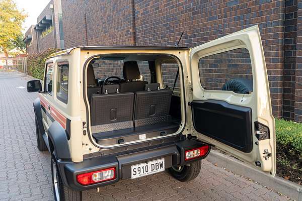 2024 Suzuki Jimny GLX GJ