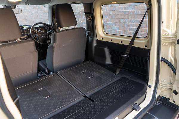 2024 Suzuki Jimny GLX GJ