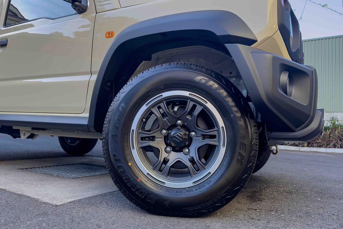 2024 Suzuki Jimny GLX GJ