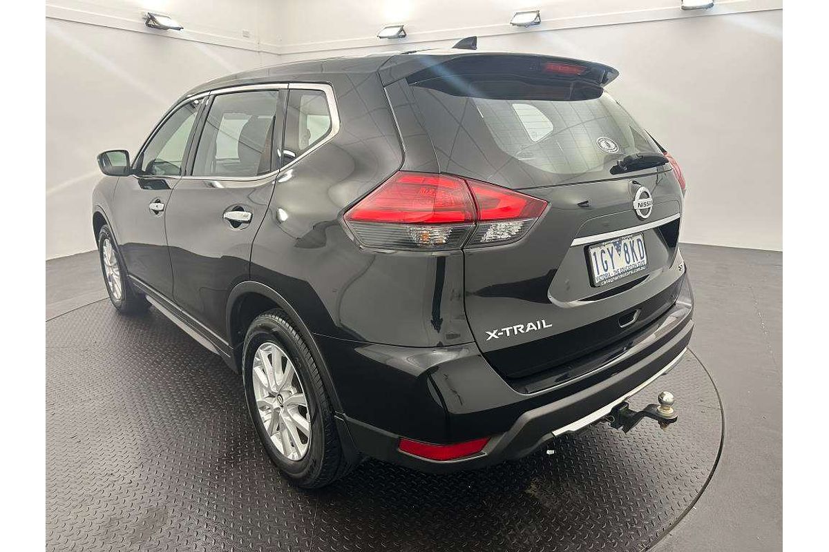 2017 Nissan X-TRAIL ST T32