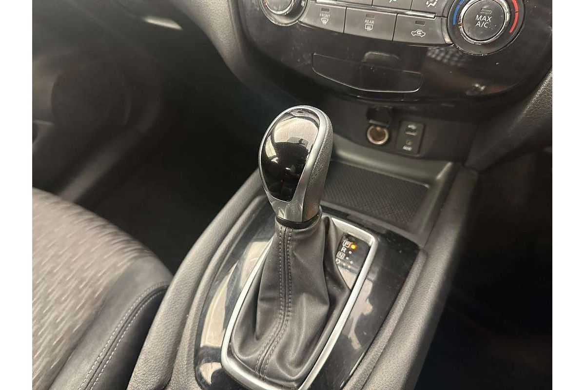 2017 Nissan X-TRAIL ST T32
