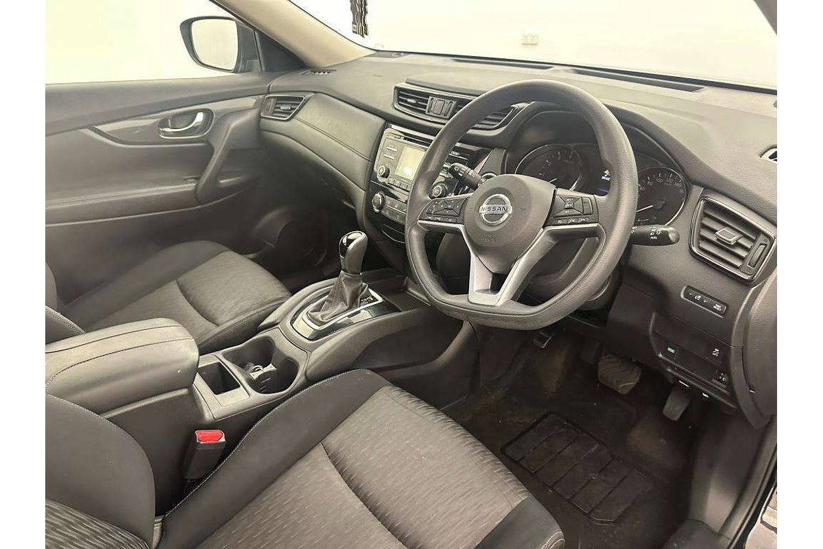 2017 Nissan X-TRAIL ST T32