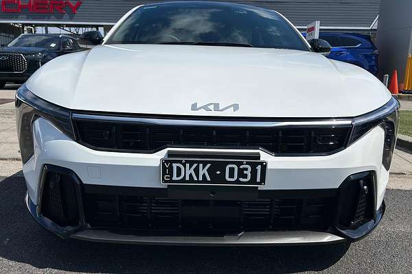 2025 Kia K4 GT-Line CL4m