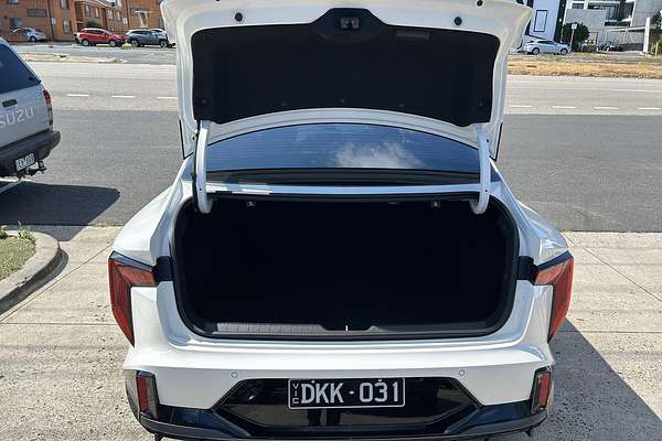 2025 Kia K4 GT-Line CL4m