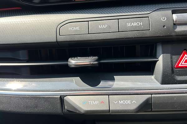 2025 Kia K4 GT-Line CL4m