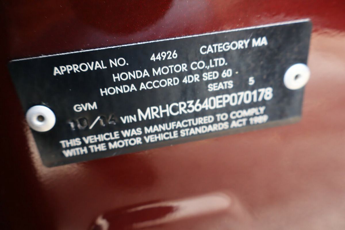 2014 Honda Accord V6-L 60