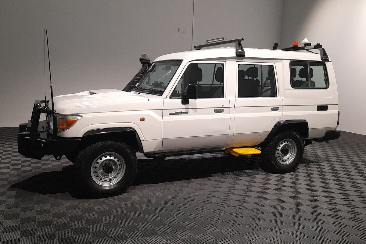 2020 Toyota Landcruiser Workmate Troopcarrier VDJ78R