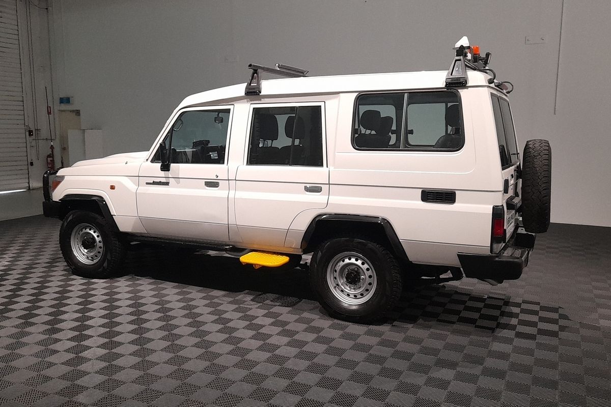2020 Toyota Landcruiser Workmate Troopcarrier VDJ78R