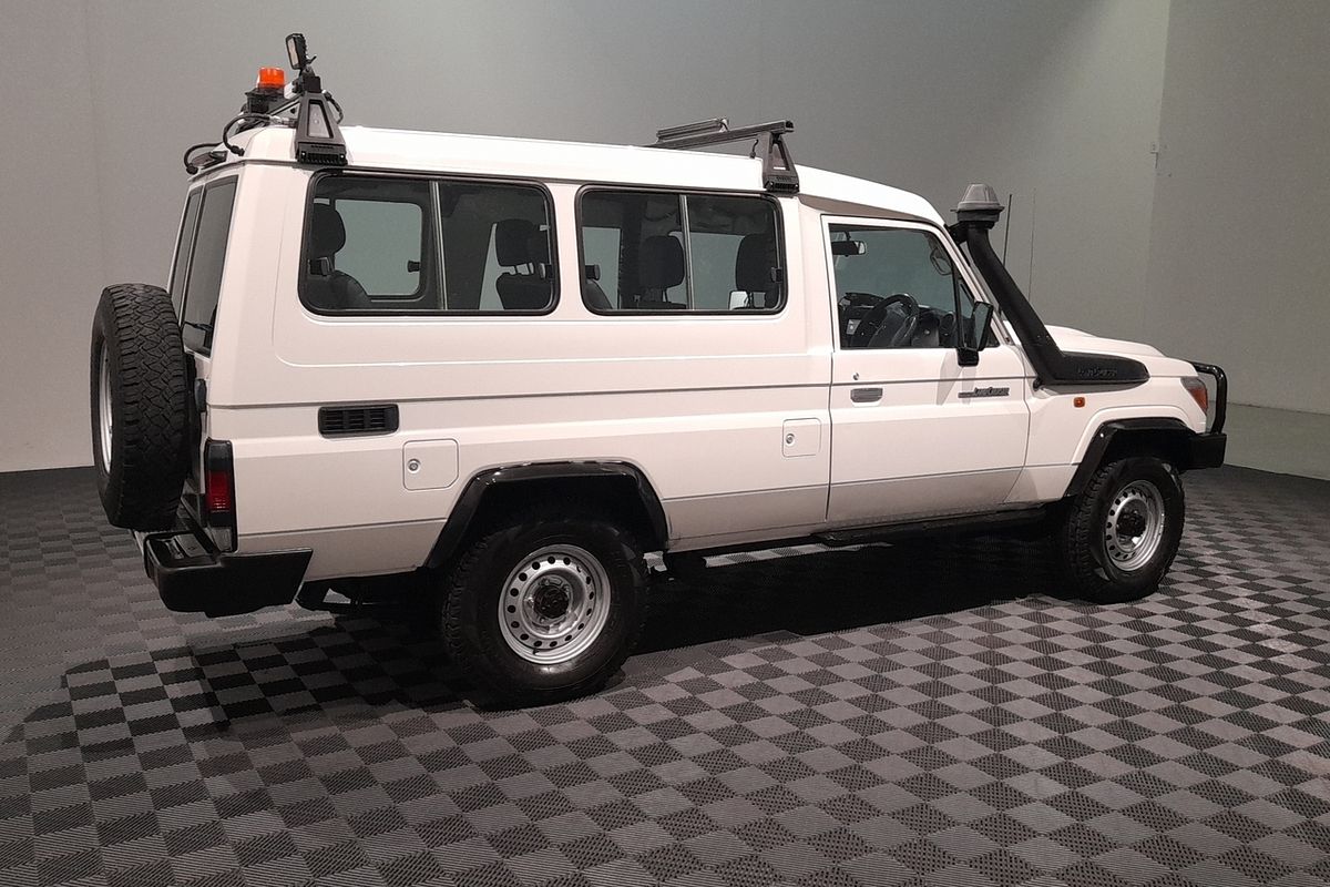 2020 Toyota Landcruiser Workmate Troopcarrier VDJ78R