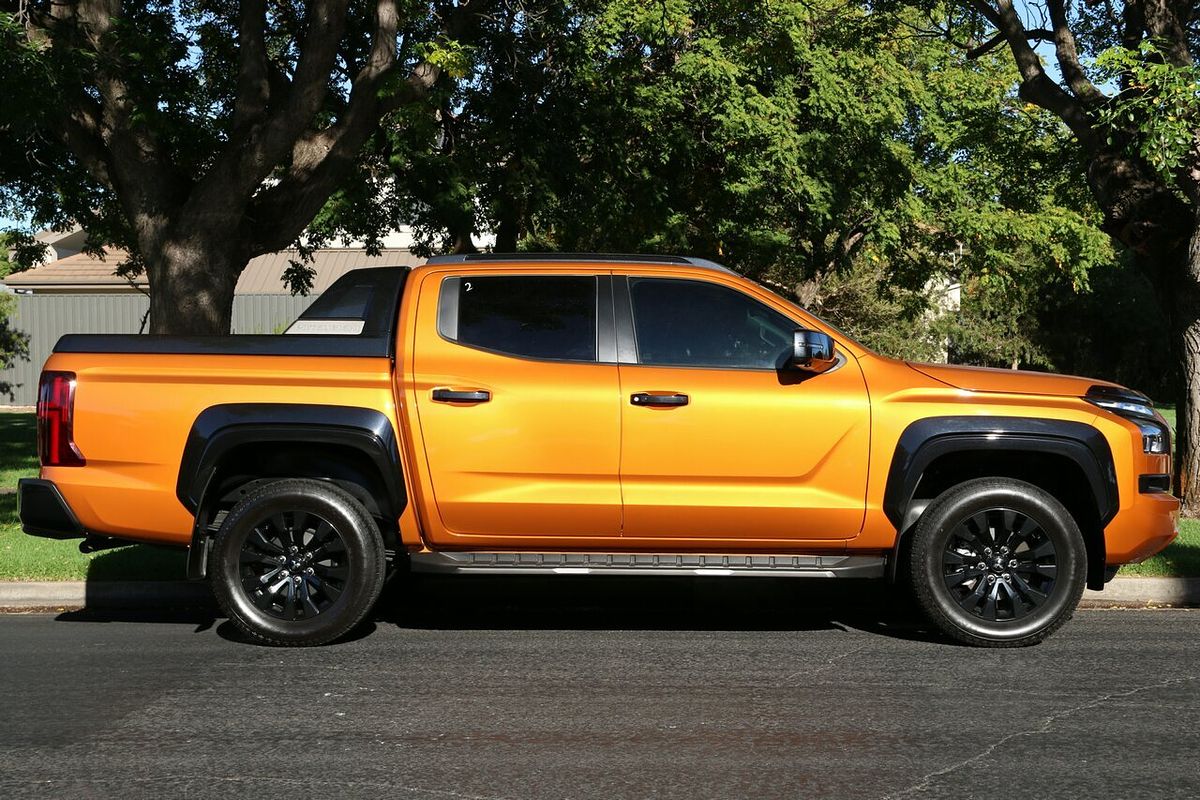 2024 Mitsubishi Triton GSR MV 4X4