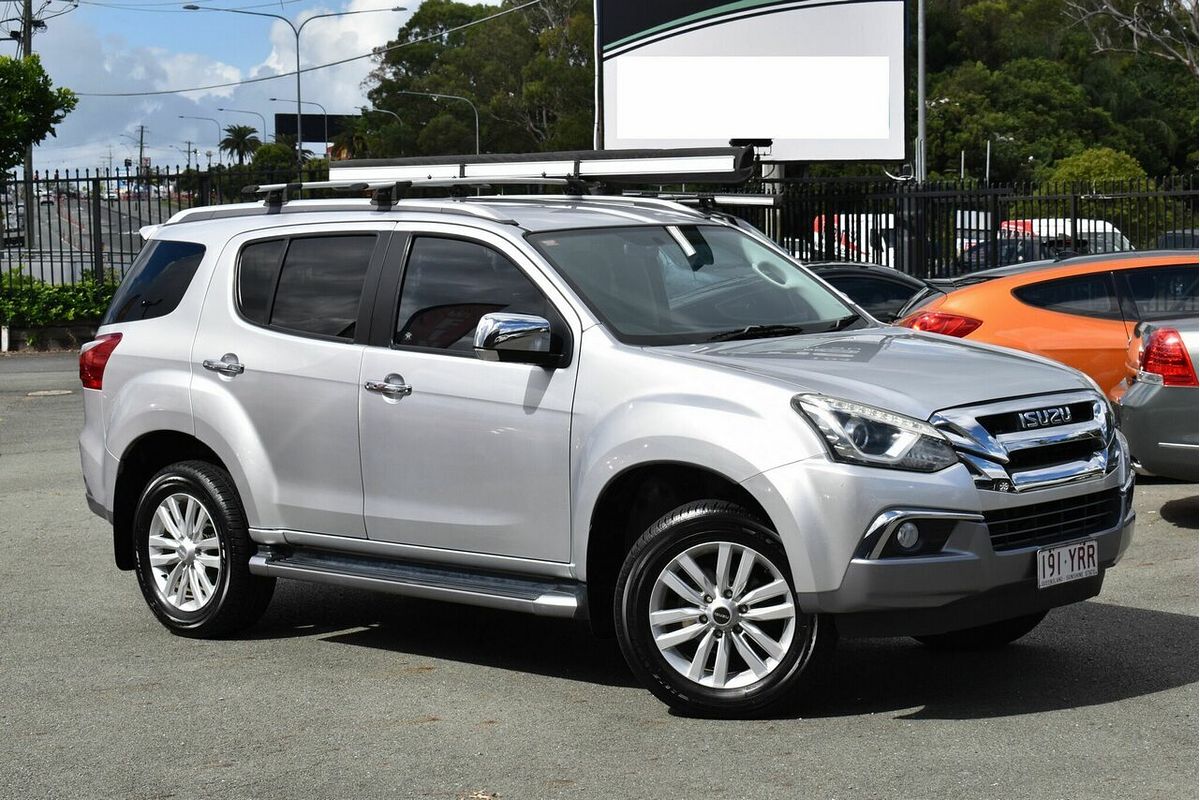 2018 Isuzu MU-X LS-T