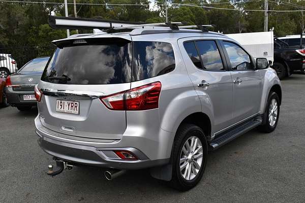 2018 Isuzu MU-X LS-T
