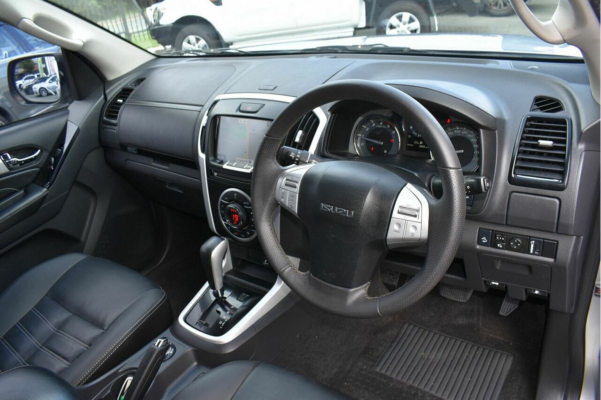 2018 Isuzu MU-X LS-T